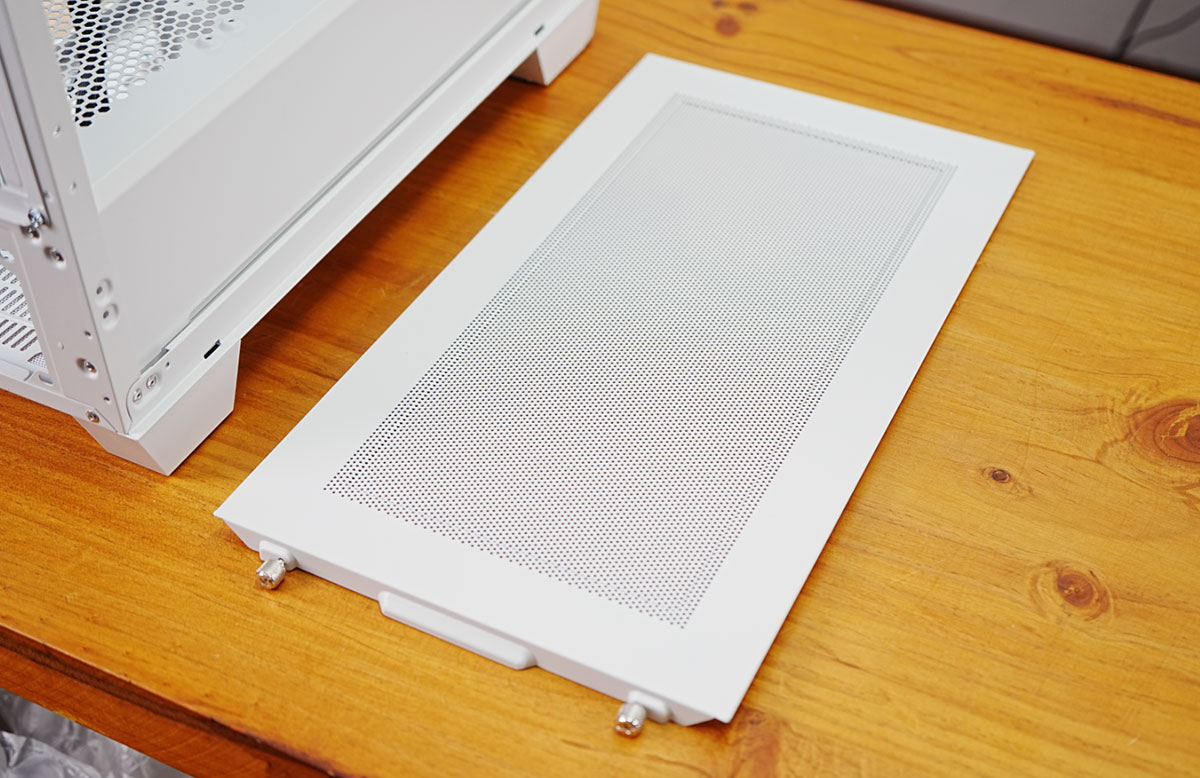 长城隐刃纯白机箱6